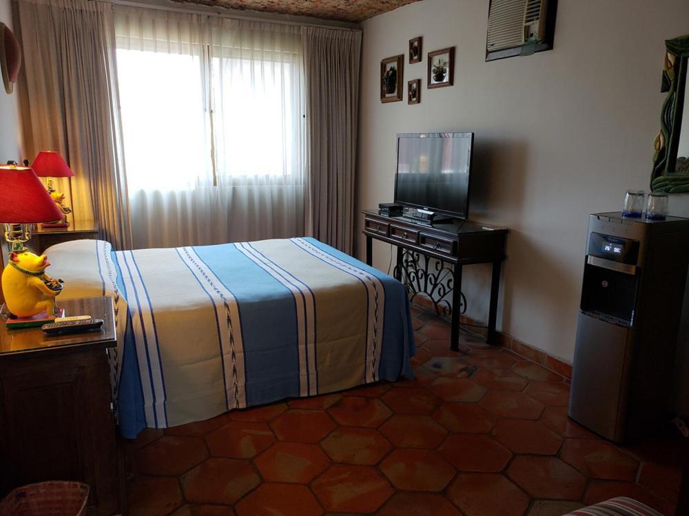 Quinta Don Jose Boutique Hotel Tlaquepaque Room photo