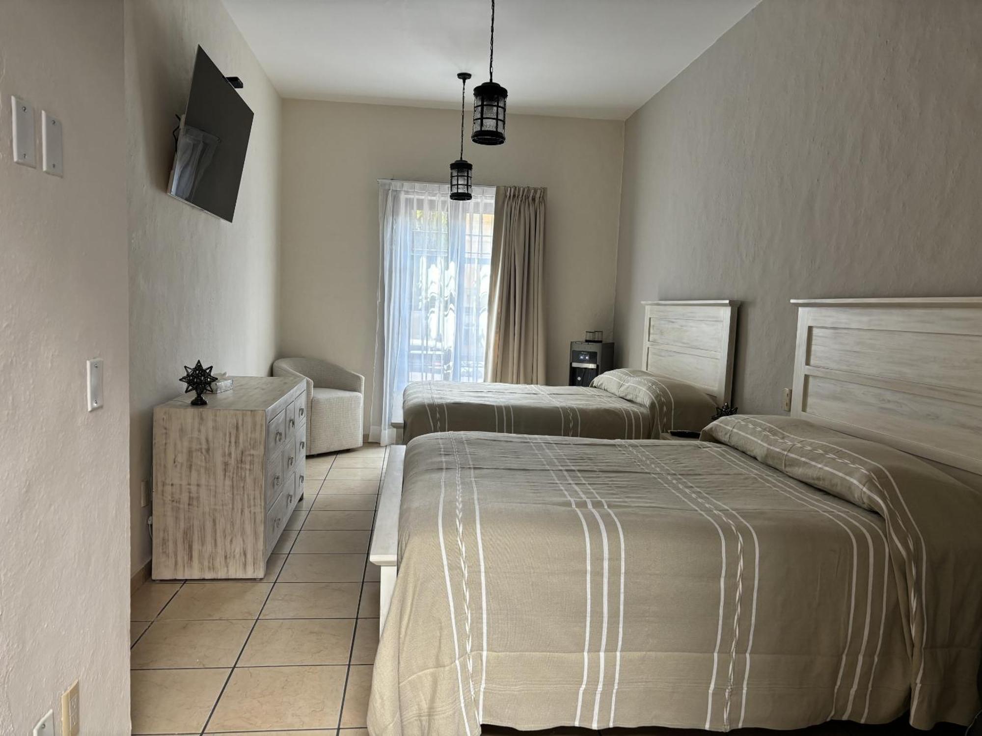 Quinta Don Jose Boutique Hotel Tlaquepaque Room photo